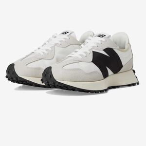 New Balance Women’s Sneakers - White and Black